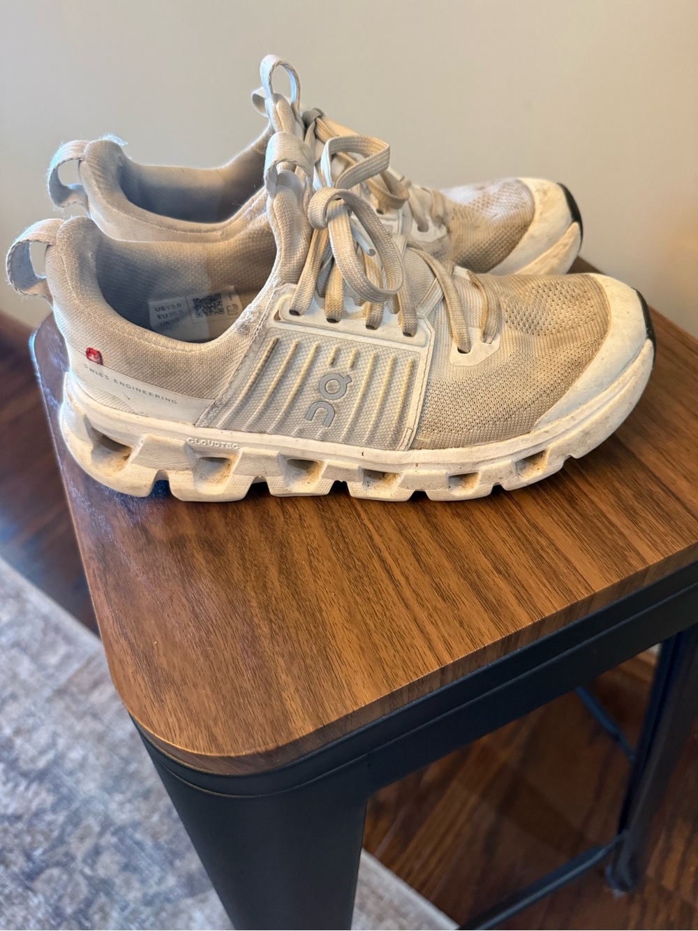 On Running Kids White Athletic Sneakers - Picture 2 of 4
